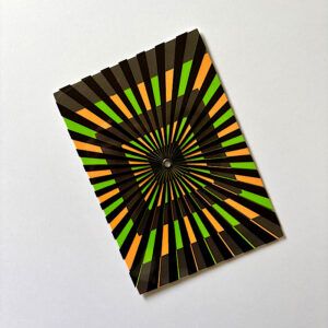 Postal Giratoria Efecto Psicodélico Verde Naranja